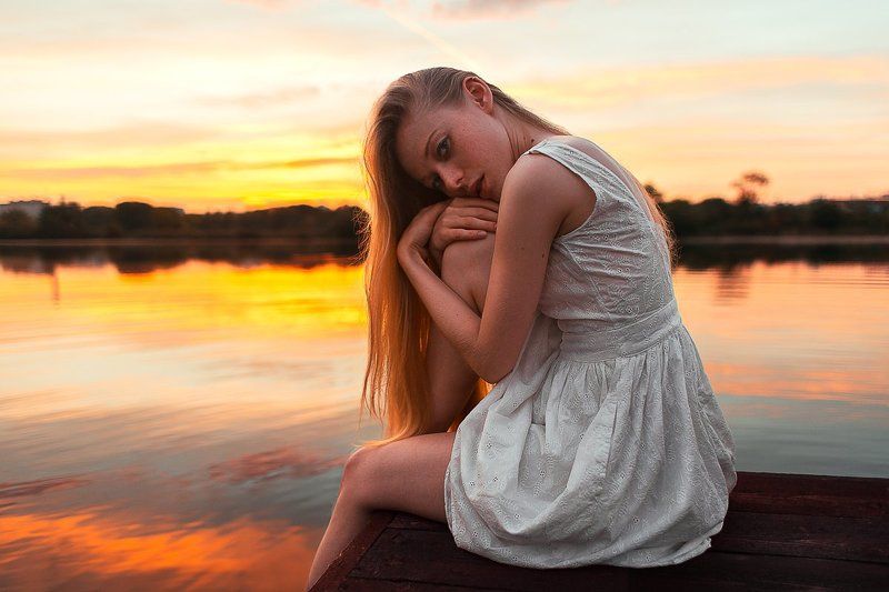 Beach, Dress, Girl, Hair, Sea, Sun, Sunrise, Девушка на рассветеphoto preview