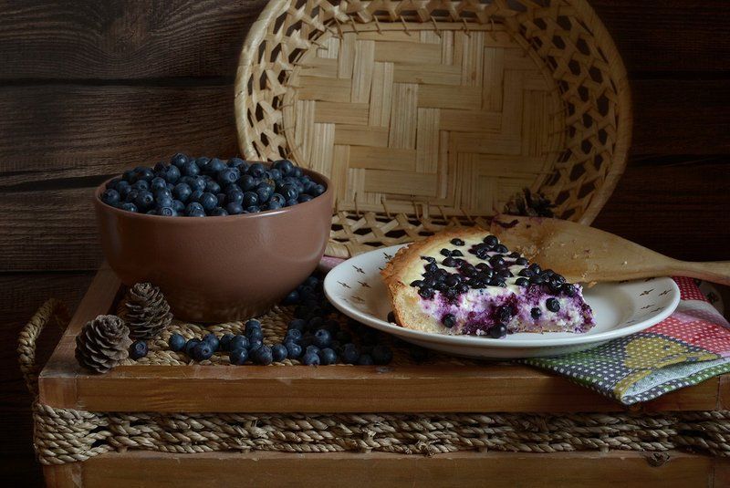 пирог, лето, натюрморт, календарь, июль Пирог с черникойphoto preview