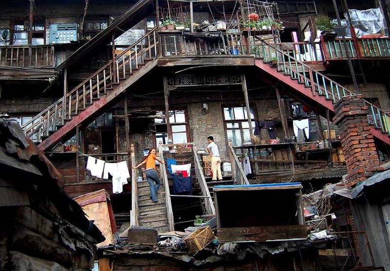 китай, харбин,  провинция хэйлуцзян, старый город, трущобы Лестница на небесаphoto preview