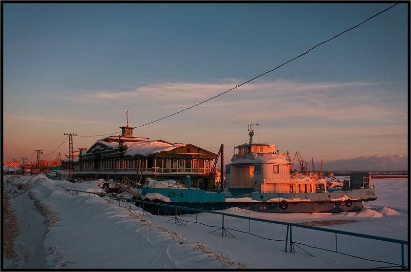 Вечер в портуphoto preview