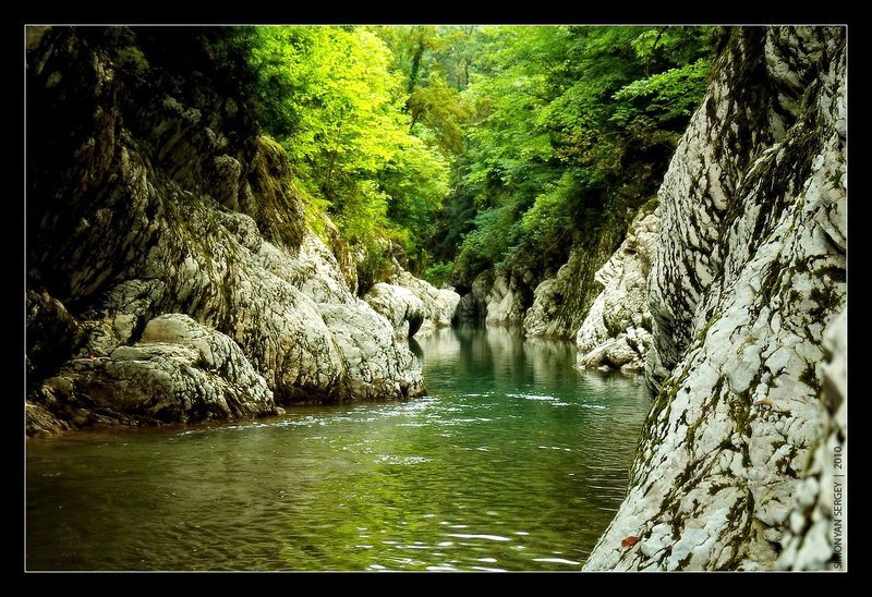 Кавказ, Река, Россия, Скалы, Сочи, Ущелье, Хоста Ущелье Чертовы воротаphoto preview