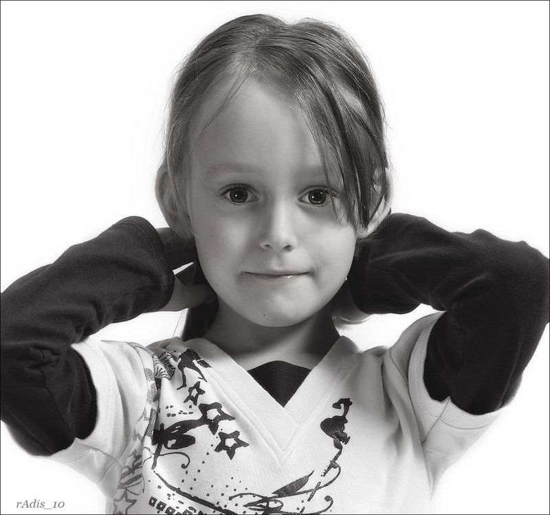 несмЕющаяphoto preview