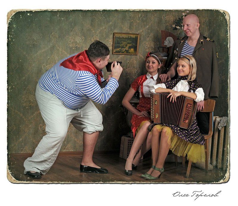 Братан из армии вернулся! Он у нас ледчик-подводник! Лед на подводе возил!photo preview