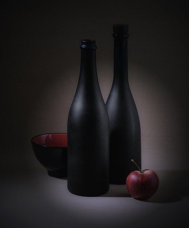яблоко, бутылки красное яблокоphoto preview