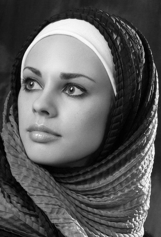 портрет,девушка,лицо,глаза вззляд в ...photo preview