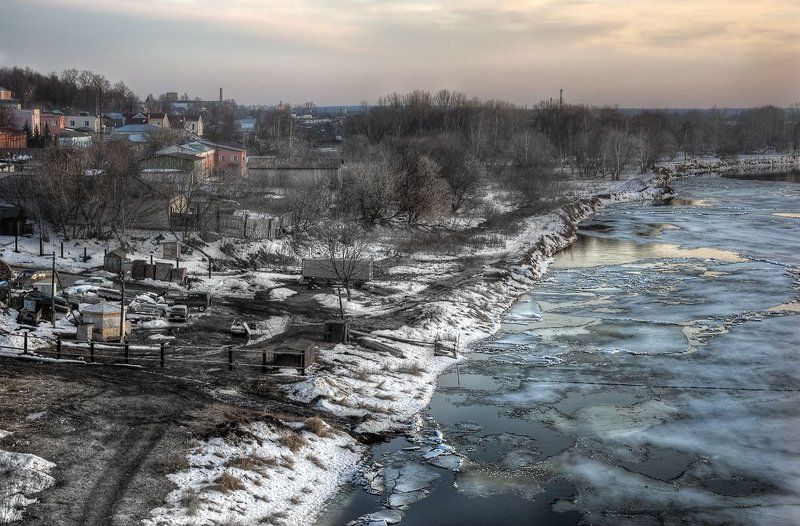 река, ледоход Началоphoto preview