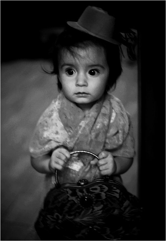 алиса, девочка, взгляд Алисаphoto preview