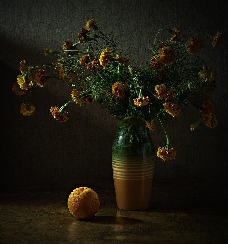 апельсин, бархотки апельсинphoto preview