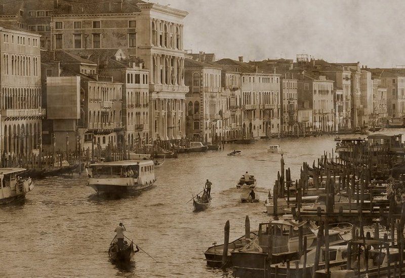 венеция, риальто вечером..photo preview