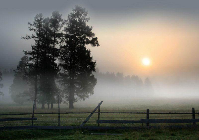 деревня, тюлюк, (гора, еремель) Утро на  праздник Преображения Господняphoto preview