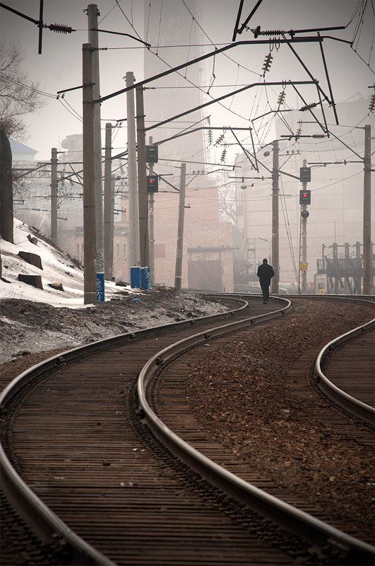 владивосток, железная, дорога, туман, человек, рельсы, северные, земли ***photo preview