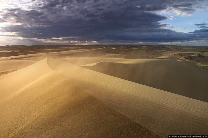 пустыня, пейзаж, путешествие, монголия Пески Монгол-элс фото превью