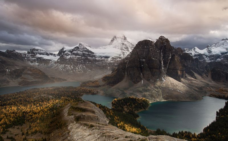 ЗАКАТ В КАМНЕphoto preview