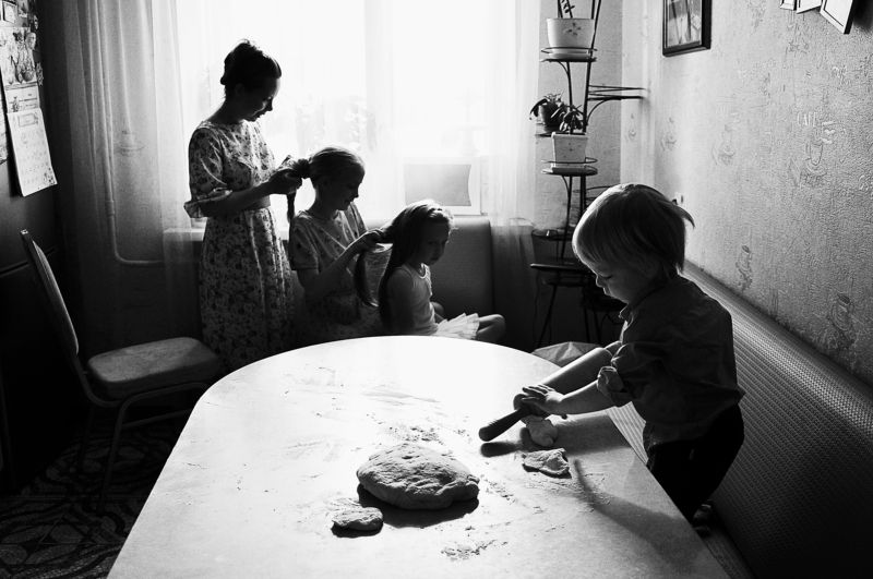 Помощникphoto preview