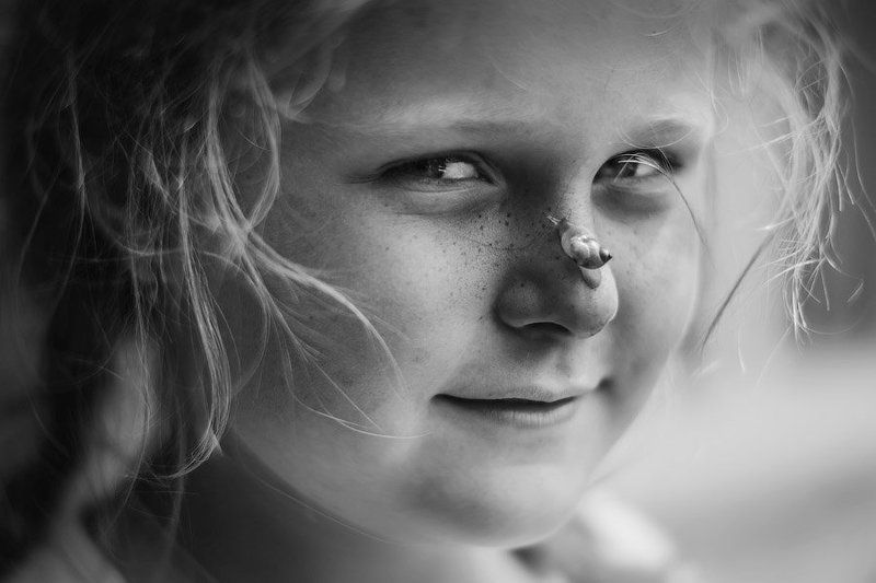 Улитка на носуphoto preview