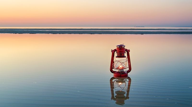 lantern, sunset, tallinn, estonia, blue, blue hour, close up, delicate, europe, landscape, long exposure, natural landmark, nature, outdoor, sea, sea scape, serenity, simplicity, tiny lighthouse, travel, travel destination, travel and tourism, light, summ Tiny Lighthouse фото превью