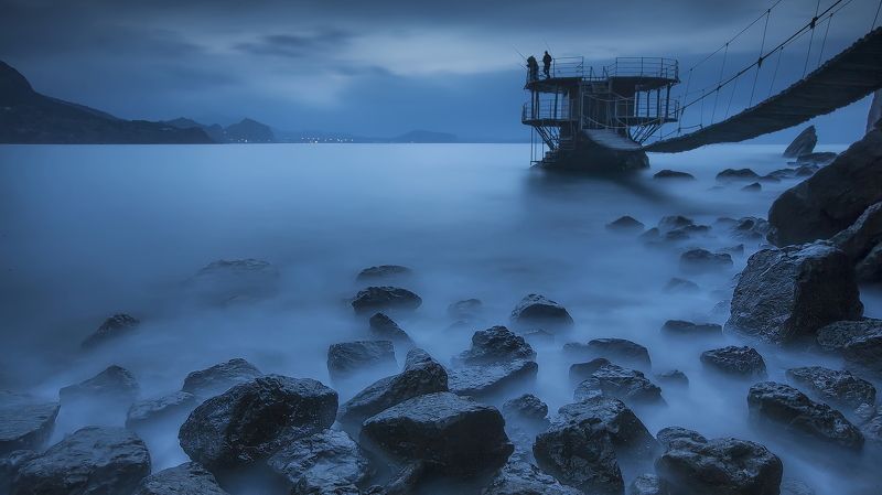 Пасмурное утро Новый свет Домик рыбака рыбалка море шторм Рыбалка.photo preview