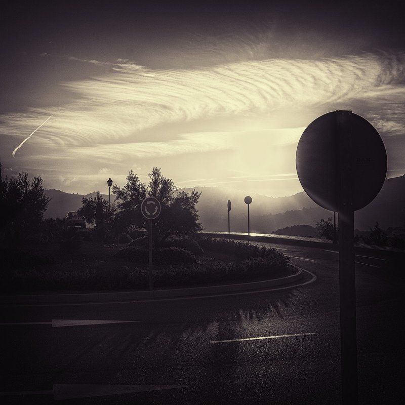 линии, пятна, настроение, свет Roundphoto preview