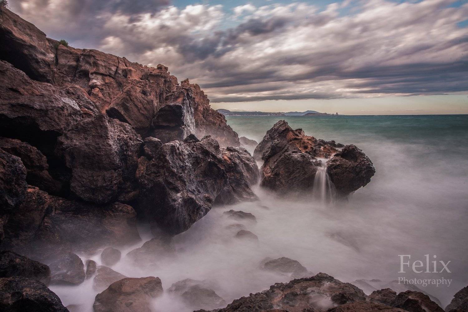 Rocks. Автор: Felix Ostapenko Sa riera,Spain,Rocks,Sea,Long exposure ,travel,, Felix Ostapenko