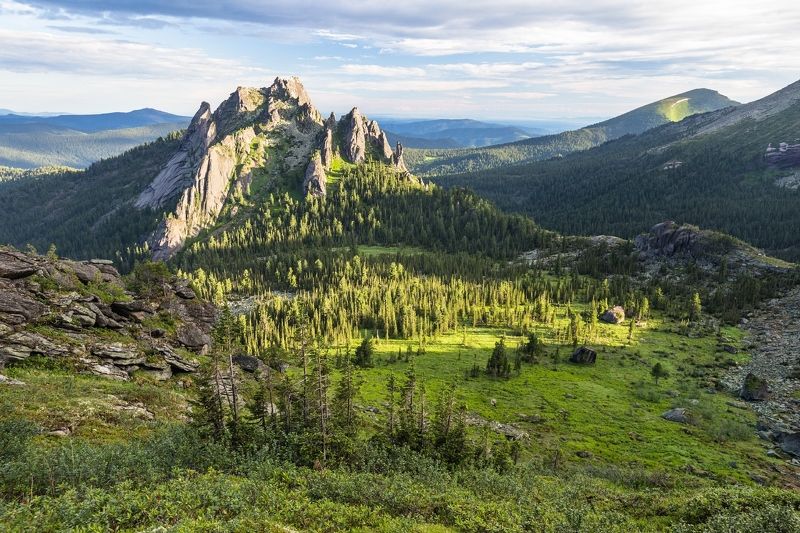 Ергаки, скалы, утро, Западный Саян Каменный Замок фото превью