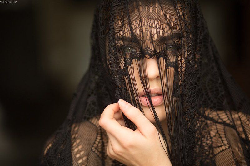 *incognito*photo preview