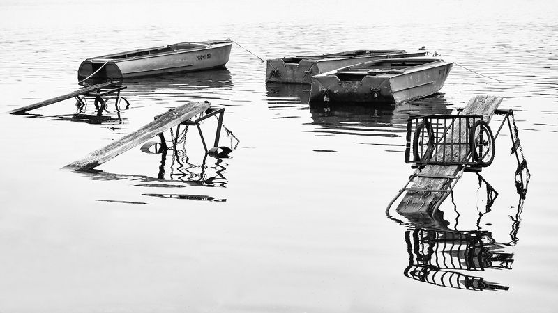 Графика, Лодки, Монохром, Причалы, Река волга photo preview