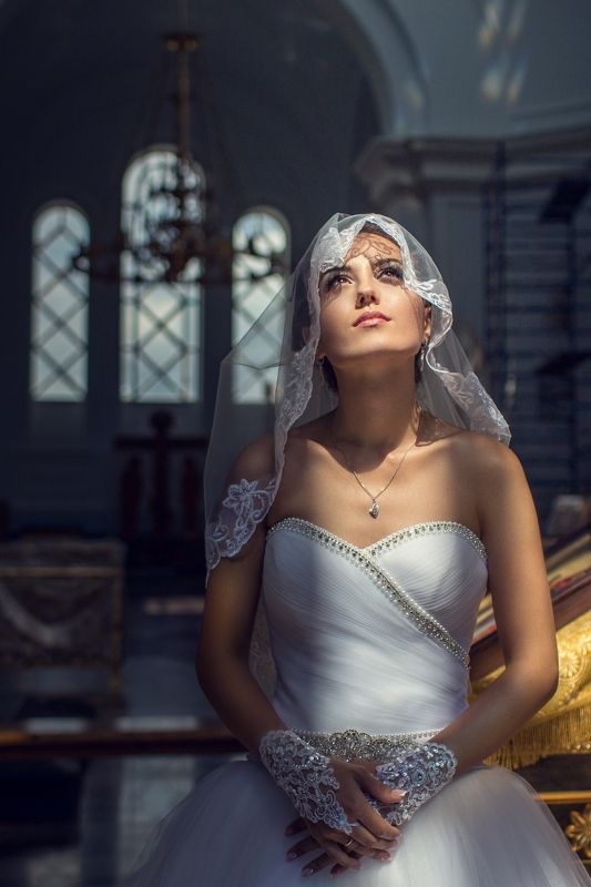 невестаphoto preview