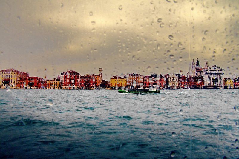 А за окном ...photo preview