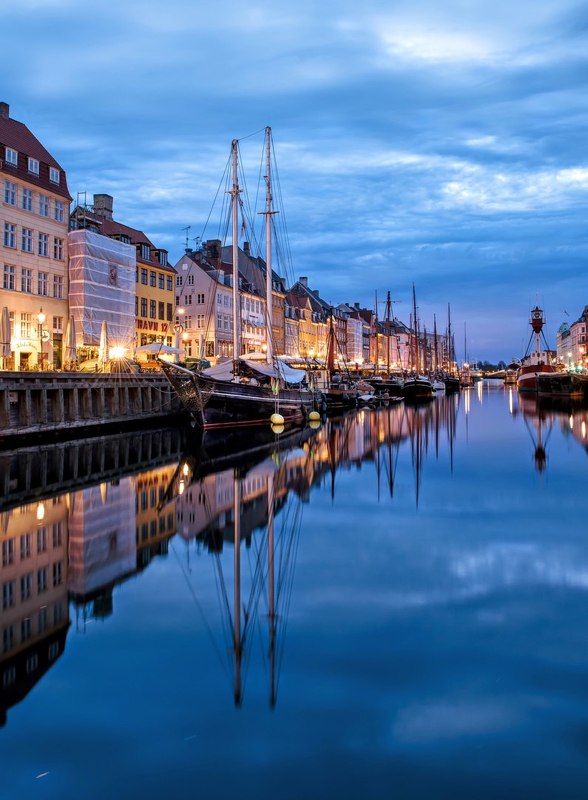 город, пейзаж, рассвет, travel Встречая рассвет в Nyhavn (новая гавань). Копенгаген.photo preview