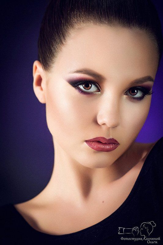 Гламур, Девушка, Девушка в студии, Портрет на черном фоне, Работа в студии, Студийный портрет, Фешн портрет, Фотограф Колчина Ольга, Черный фон Mariaphoto preview