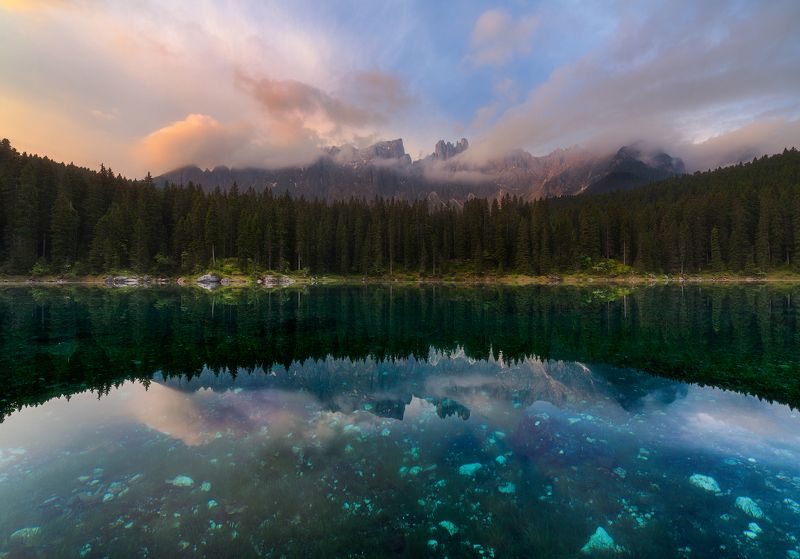 Рассвет на озере Кареззаphoto preview