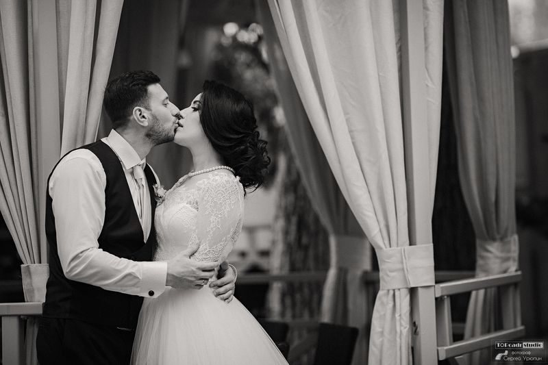 Он и онаphoto preview