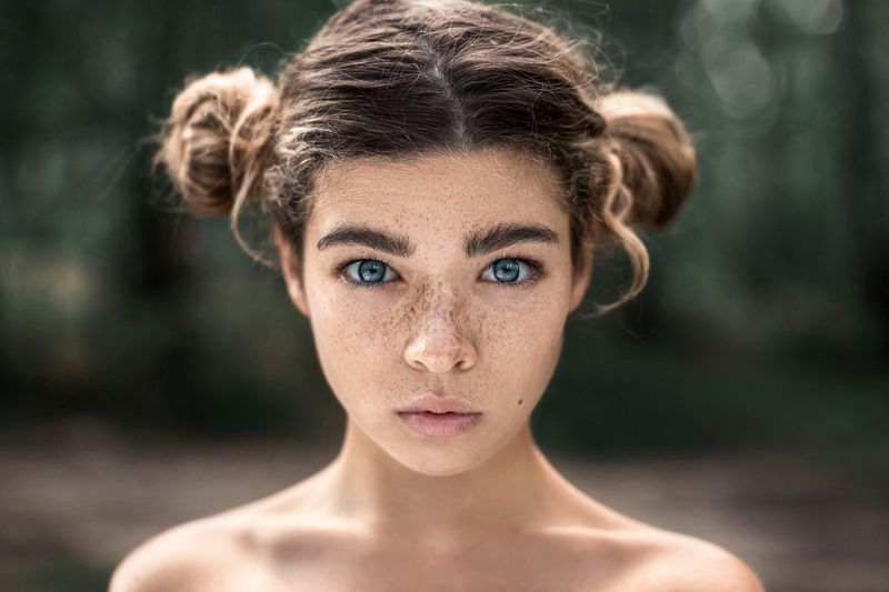 портрет, глаза, волосы, девушка, веснушки, лето, арт,  photo preview