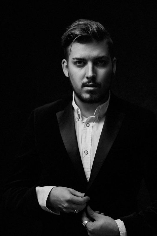 man Pat Windphoto preview