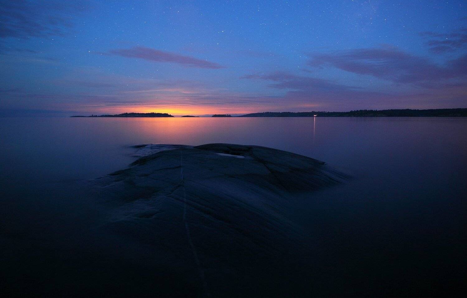 Ночь над Ладогой. Автор: Михаил Рева , Михаил Рева