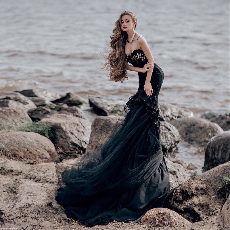 фото, девушка, кэнон, красиво, залив, кронштадт, фотосессия, вода, черное Ундинаphoto preview