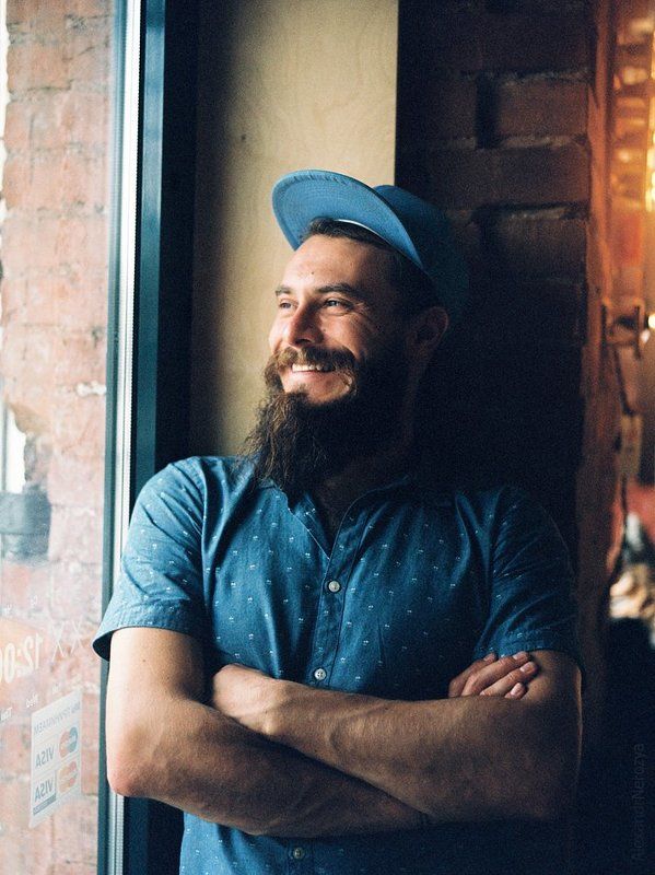 Денис Юшинphoto preview