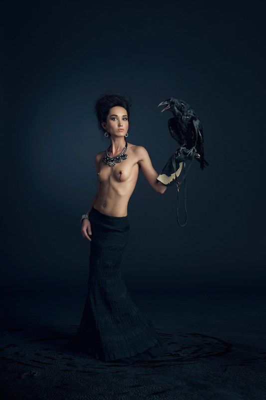 Dark storyphoto preview