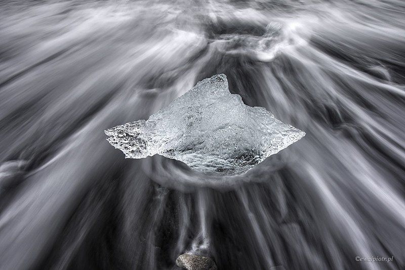 Iceland, Jökulsárlón, ice, long exposure, beach, black Ice on the black beachphoto preview