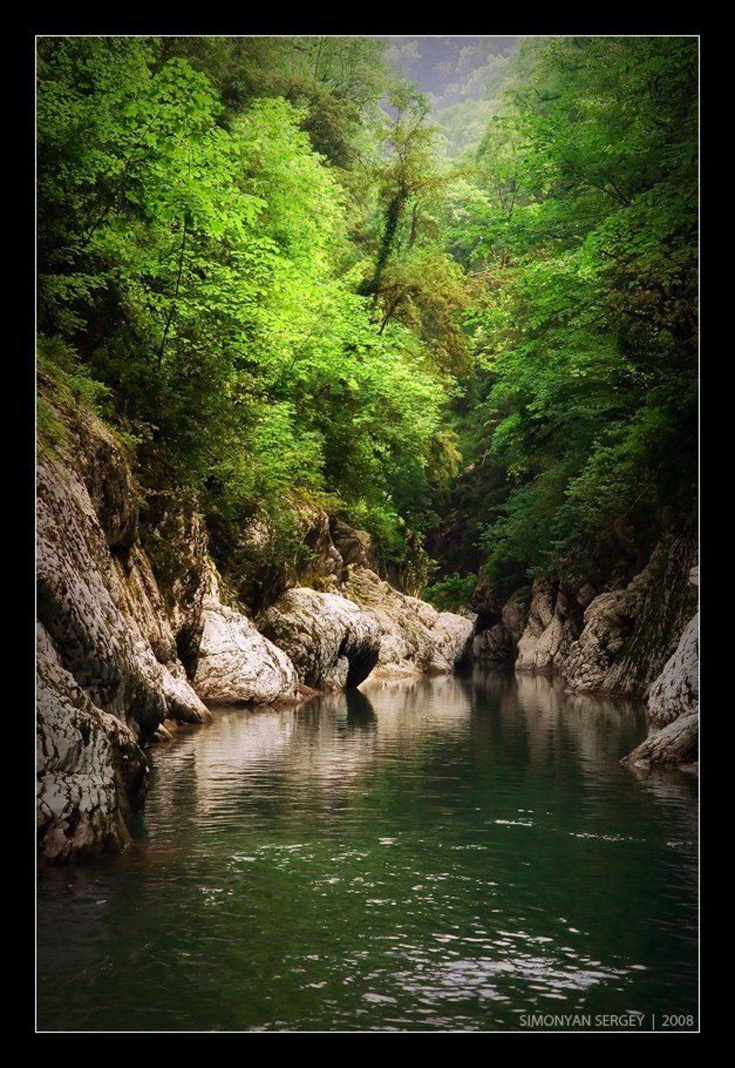 Ущелье Чертовы Ворота. Автор: Симонян Сергей Ворота, кавказ, река, Россия, Скалы, сочи, ущелье, хоста, Чертовы, Симонян Сергей