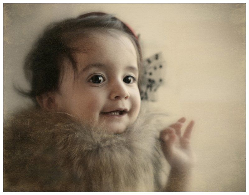 ребенок, сказка, чудо, взгляд Сказка начинается!photo preview