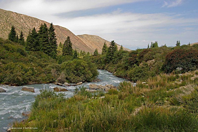 Долина реки Барскооун. Киргизияphoto preview