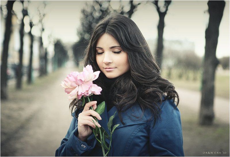 olei, девушка, весна, цветок, аллея, портрет Olei фото превью