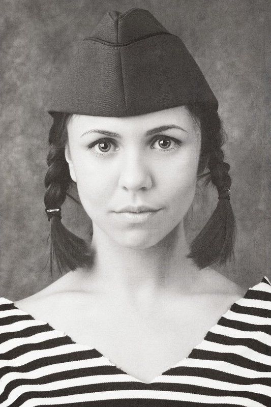 портрет Ангелинаphoto preview