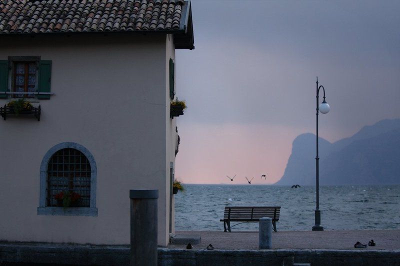 Будто что-то впереди...photo preview