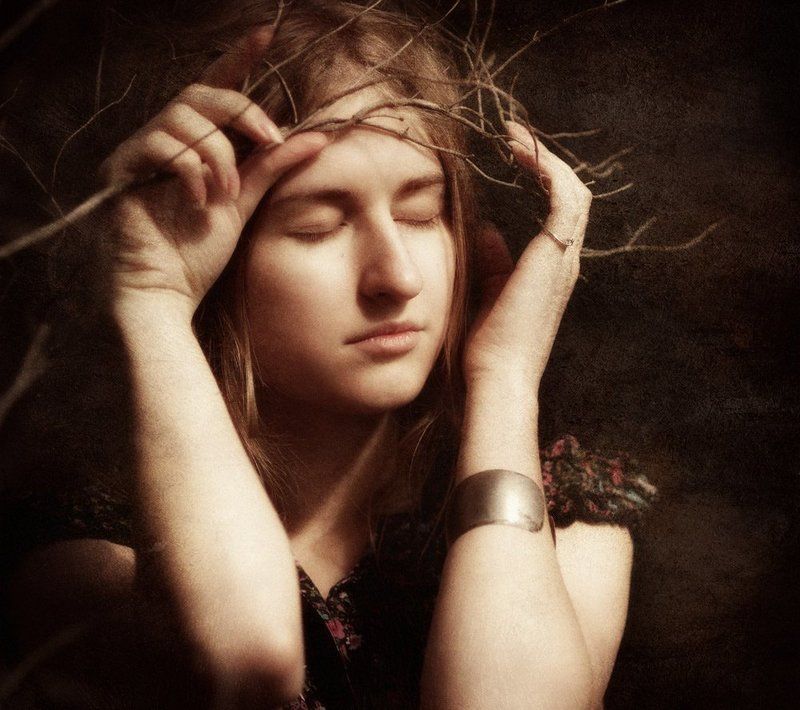 девушка, портрет Лилияphoto preview