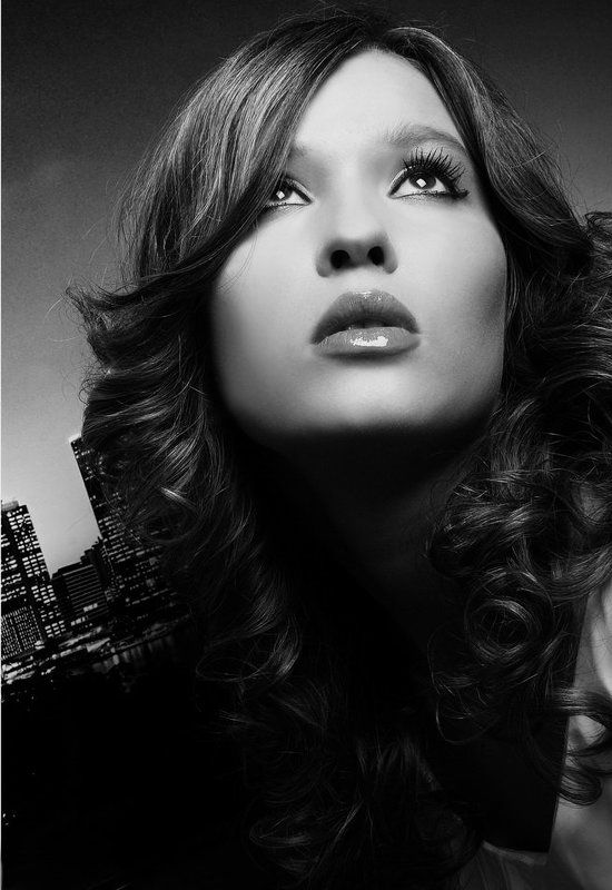 портрет.девушка взгляд с надеждойphoto preview