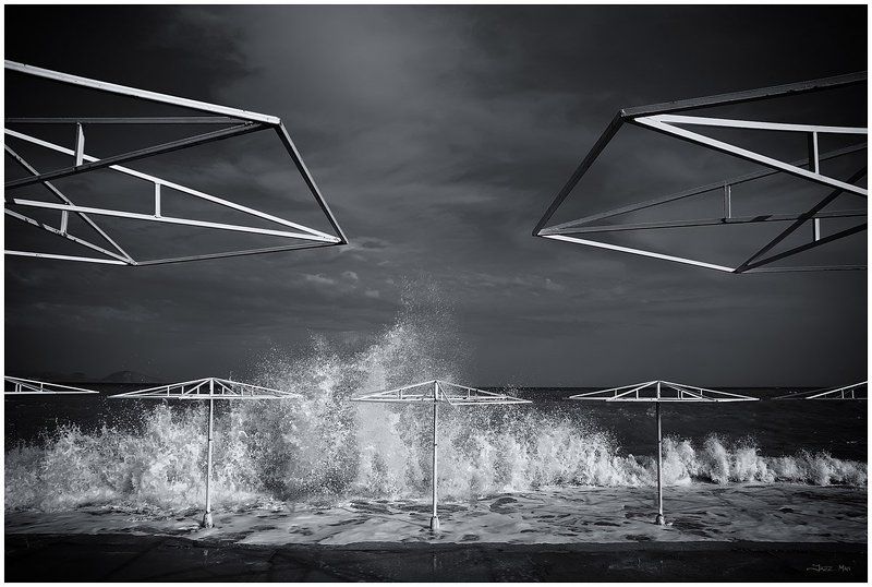 Вечная схваткаphoto preview