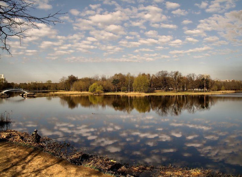 пруды,облака,весна,апрель photo preview