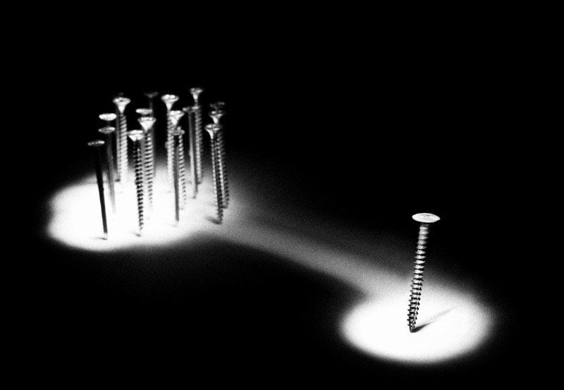 толерантность, одиночество, другой, непонимание, гвоздь, шуруп Гнать нельзя принять?photo preview